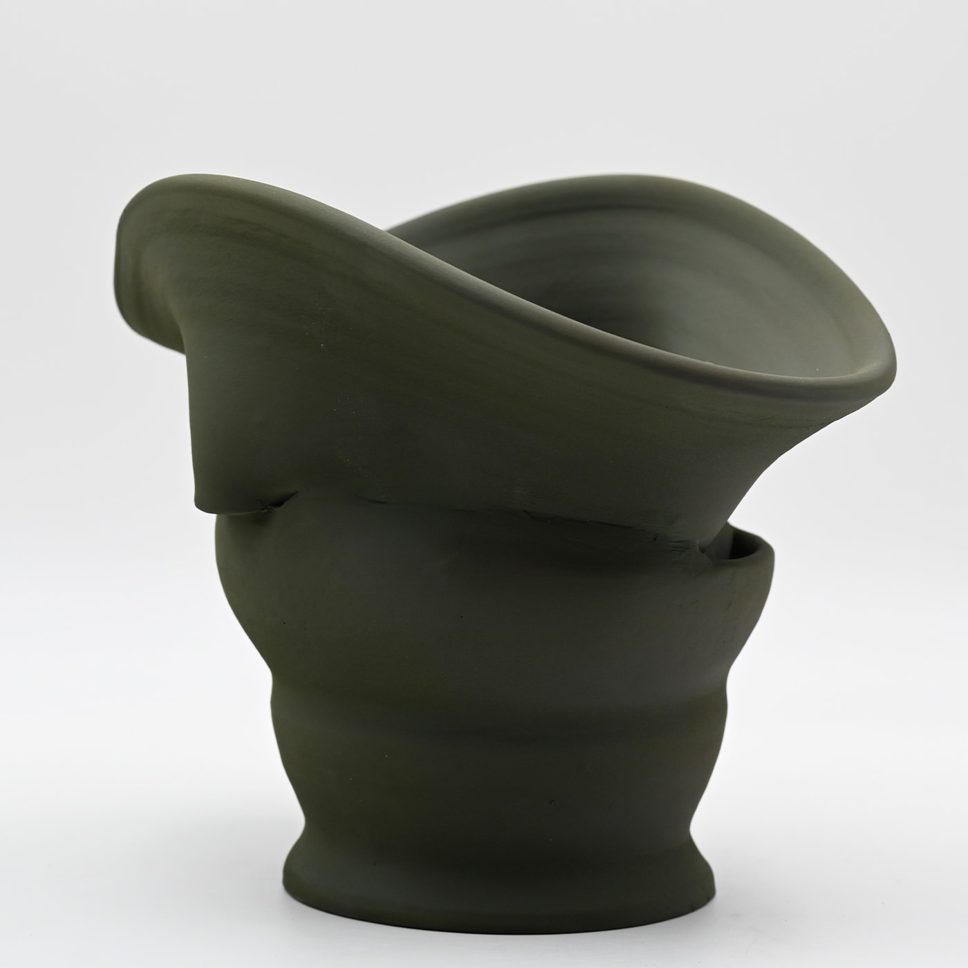 Vaso Verde Scolpito a Mano