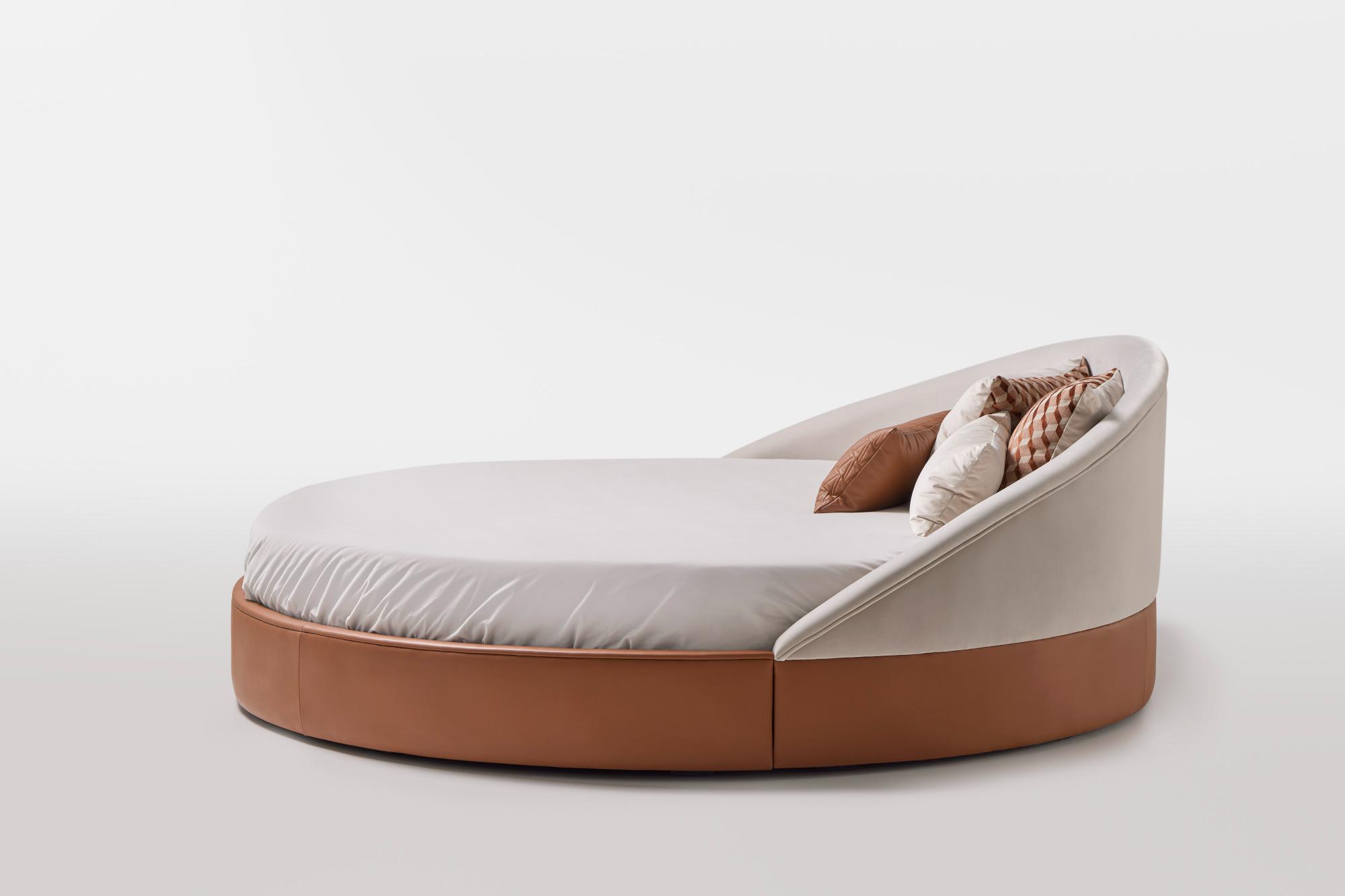 Letto rotondo in pelle Arco