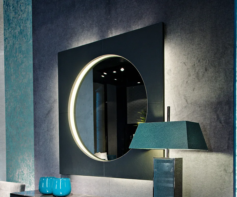 Specchio in Pelle Black & More con Retroilluminazione