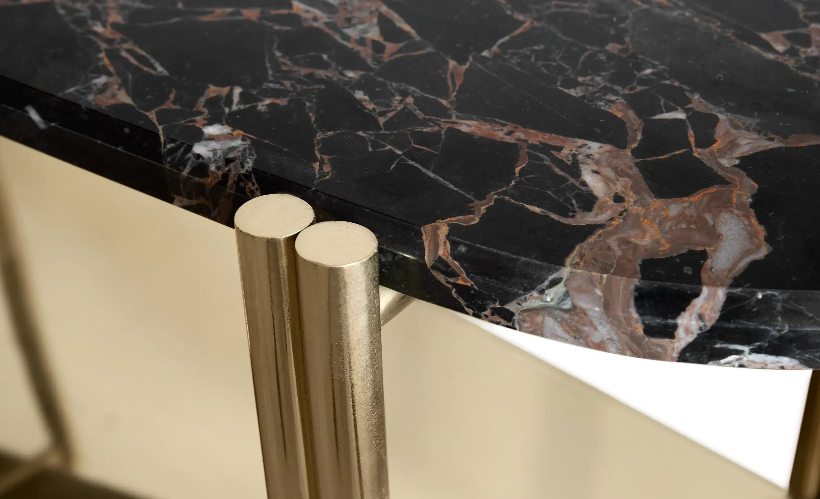 Tavolino Lungo Crest