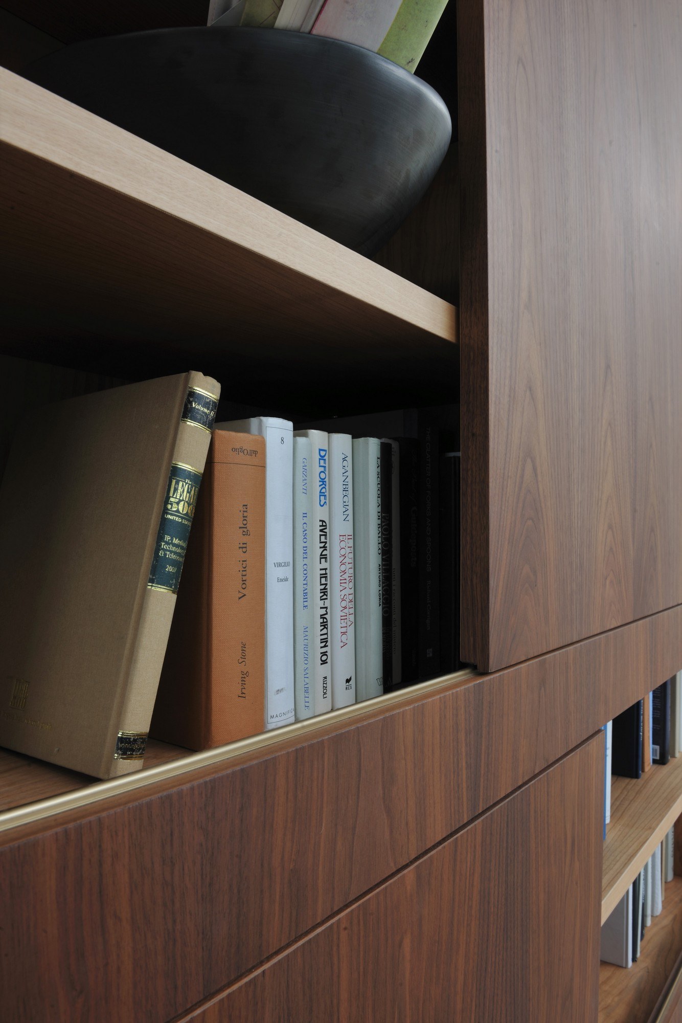Libreria Maschera in Legno - 4
