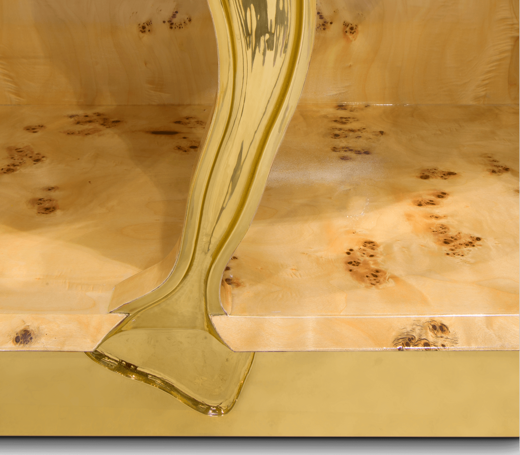 Credenza in Noce Fissure