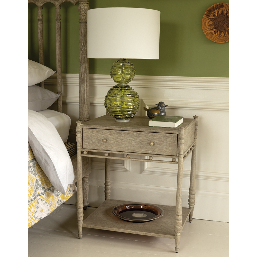 Comodino Morris Greyed Oak