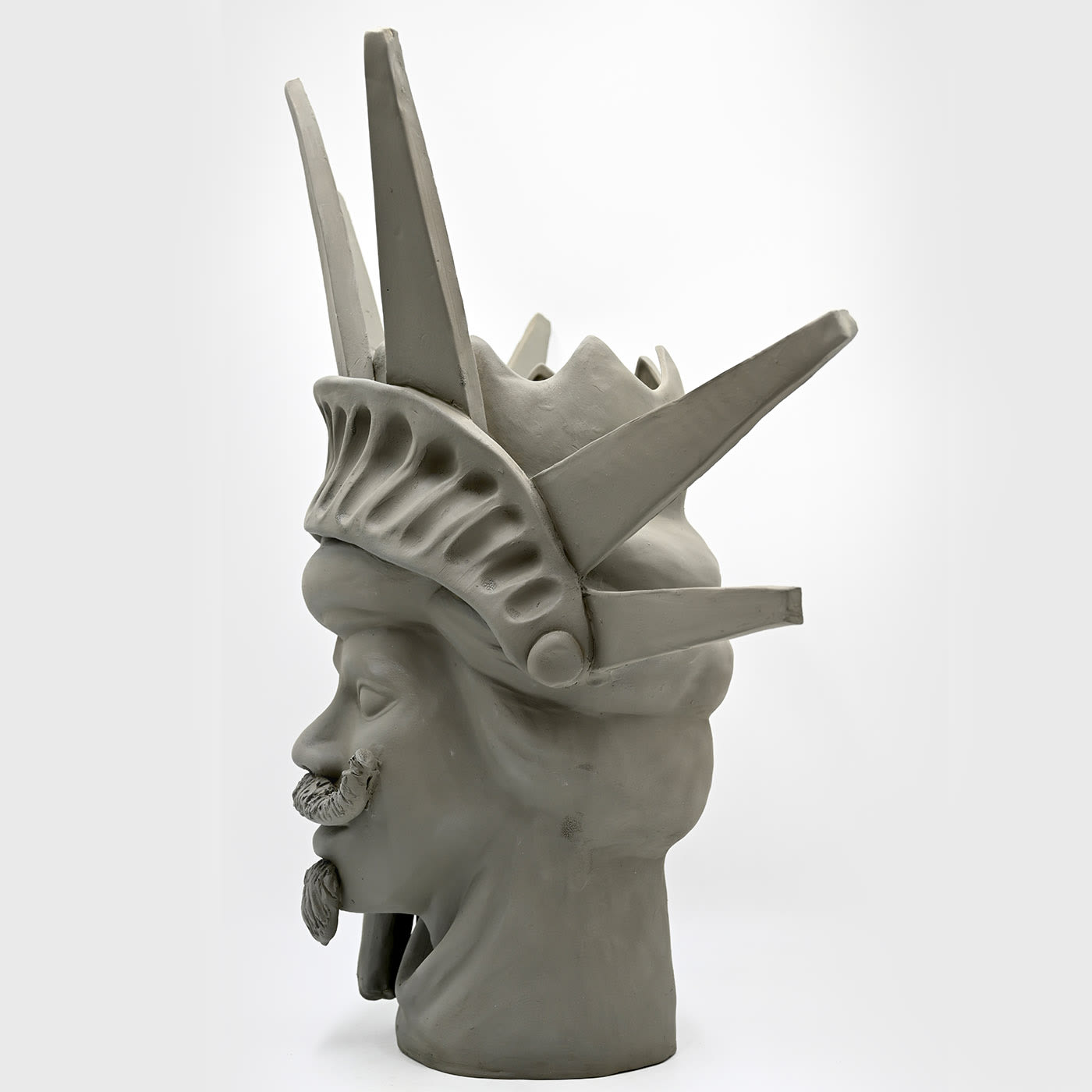 Donna Libera Scultura