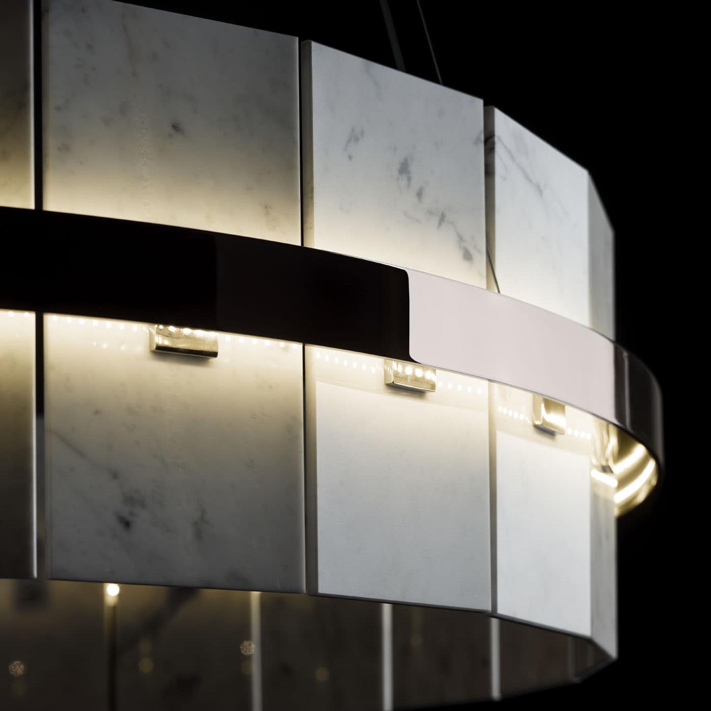 Lampadario Rotondo con Piastre in Marmo di Carrara