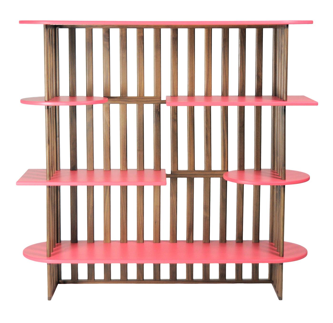 Libreria Rosa a Quattro Livelli