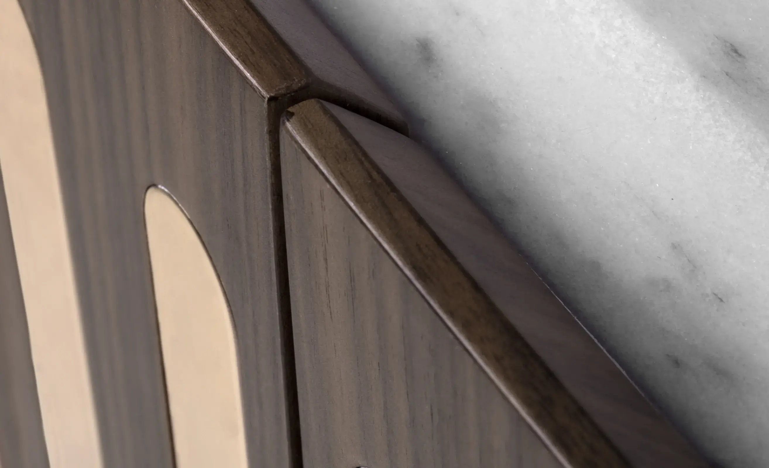Credenza Regent