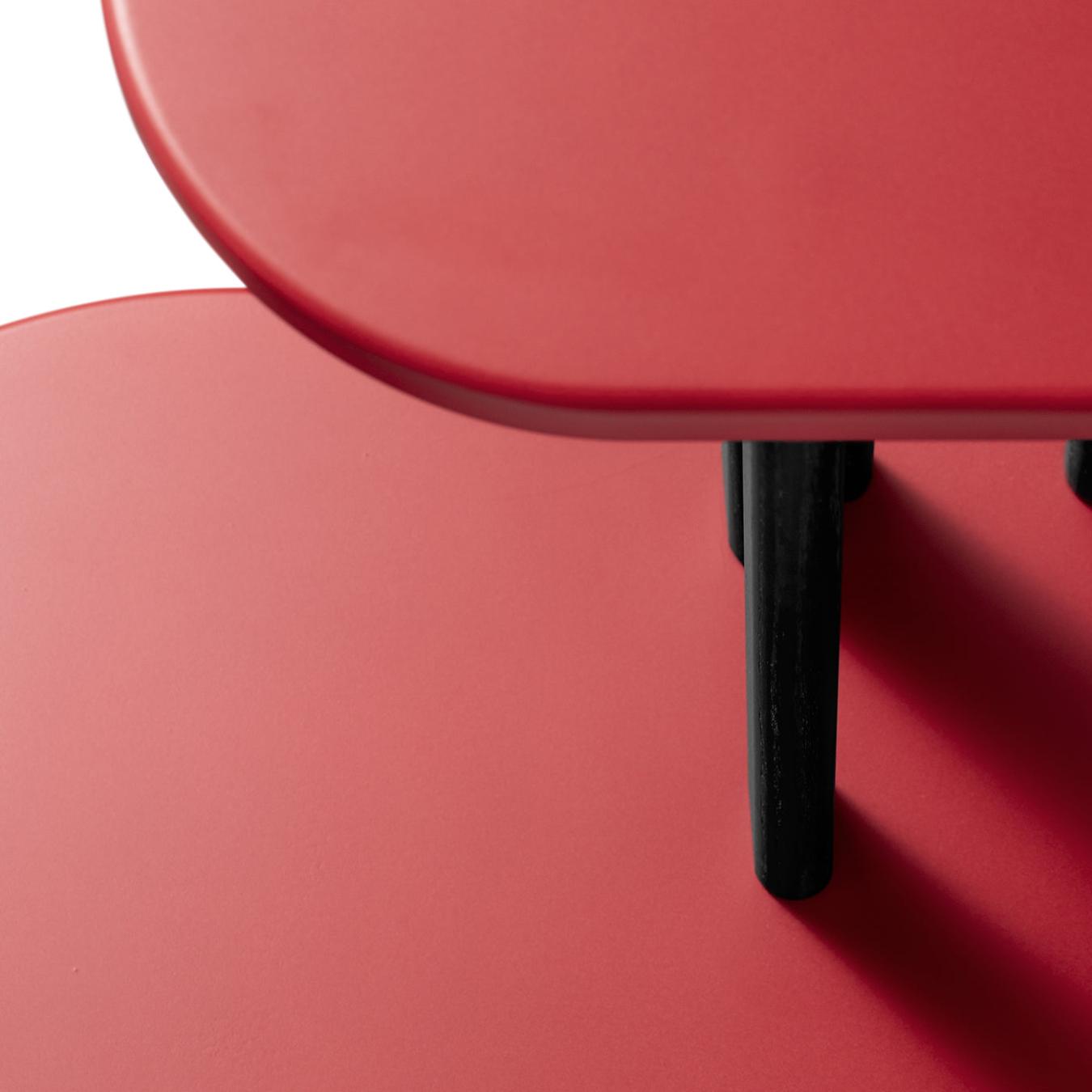 Console Nera e Rossa a Due Livelli
