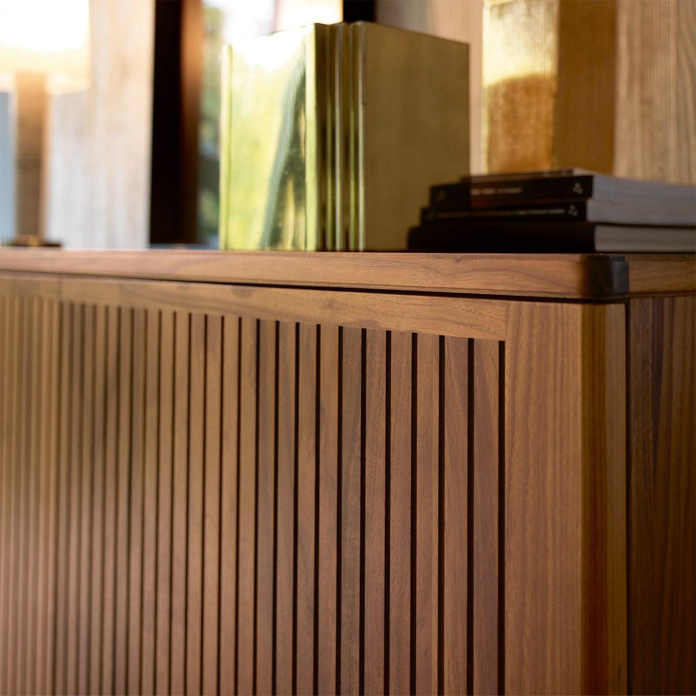 Credenza 2 Ante Marrone Eleva