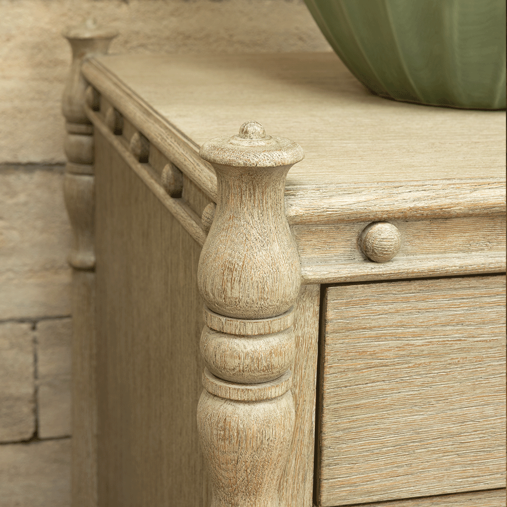 Credenza Morris Greyed Oak
