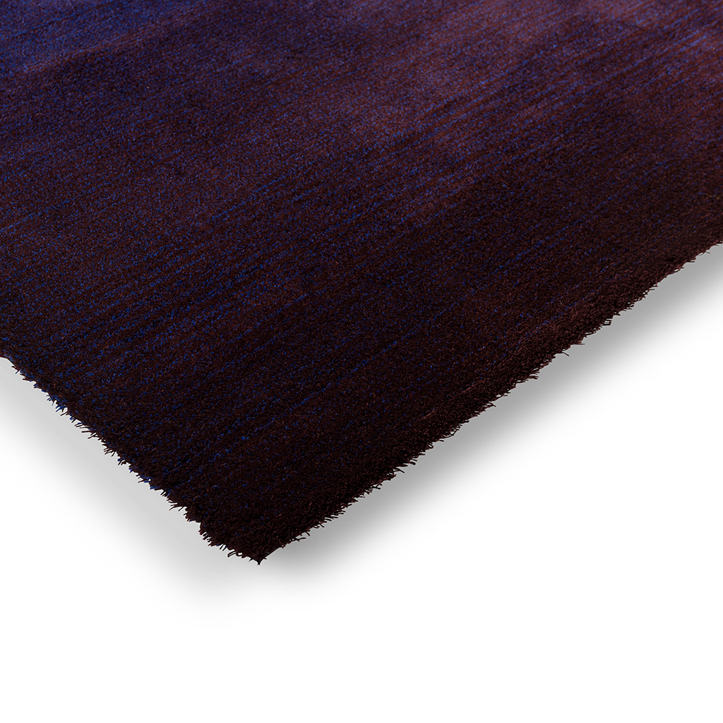 Tappeto Shade Low Blu Elettrico/Melanzana