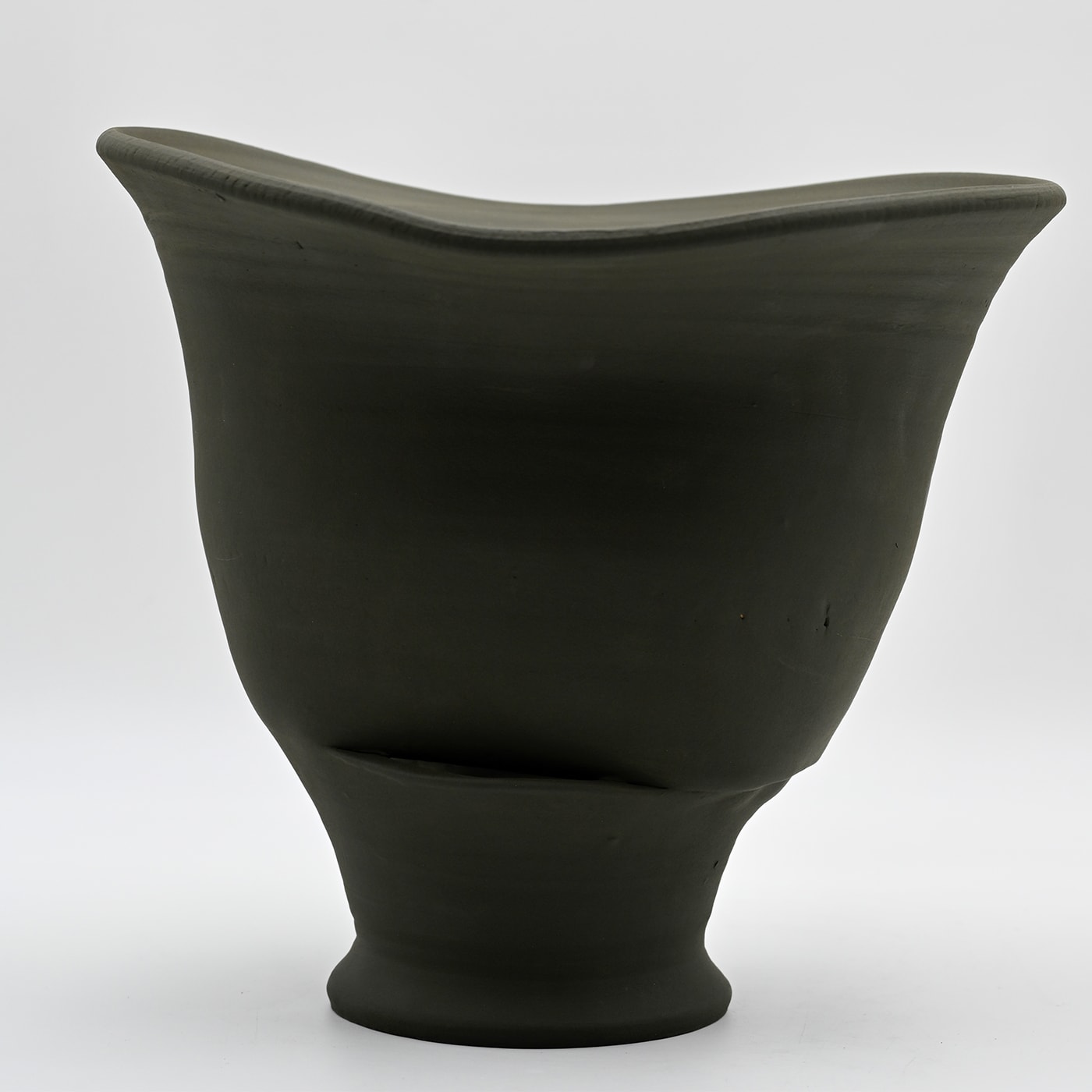 Vaso Italiano Scolpito a Mano