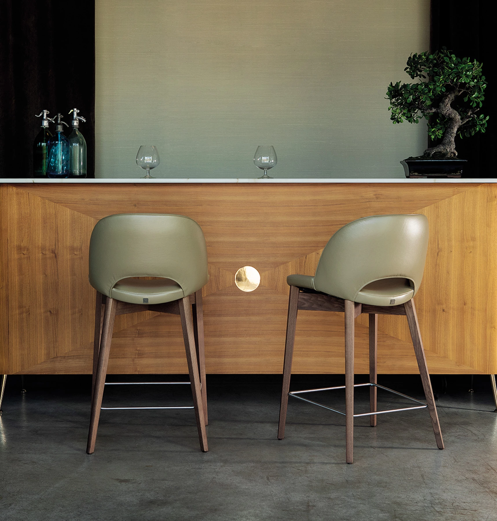 Sgabello da bar Beetle