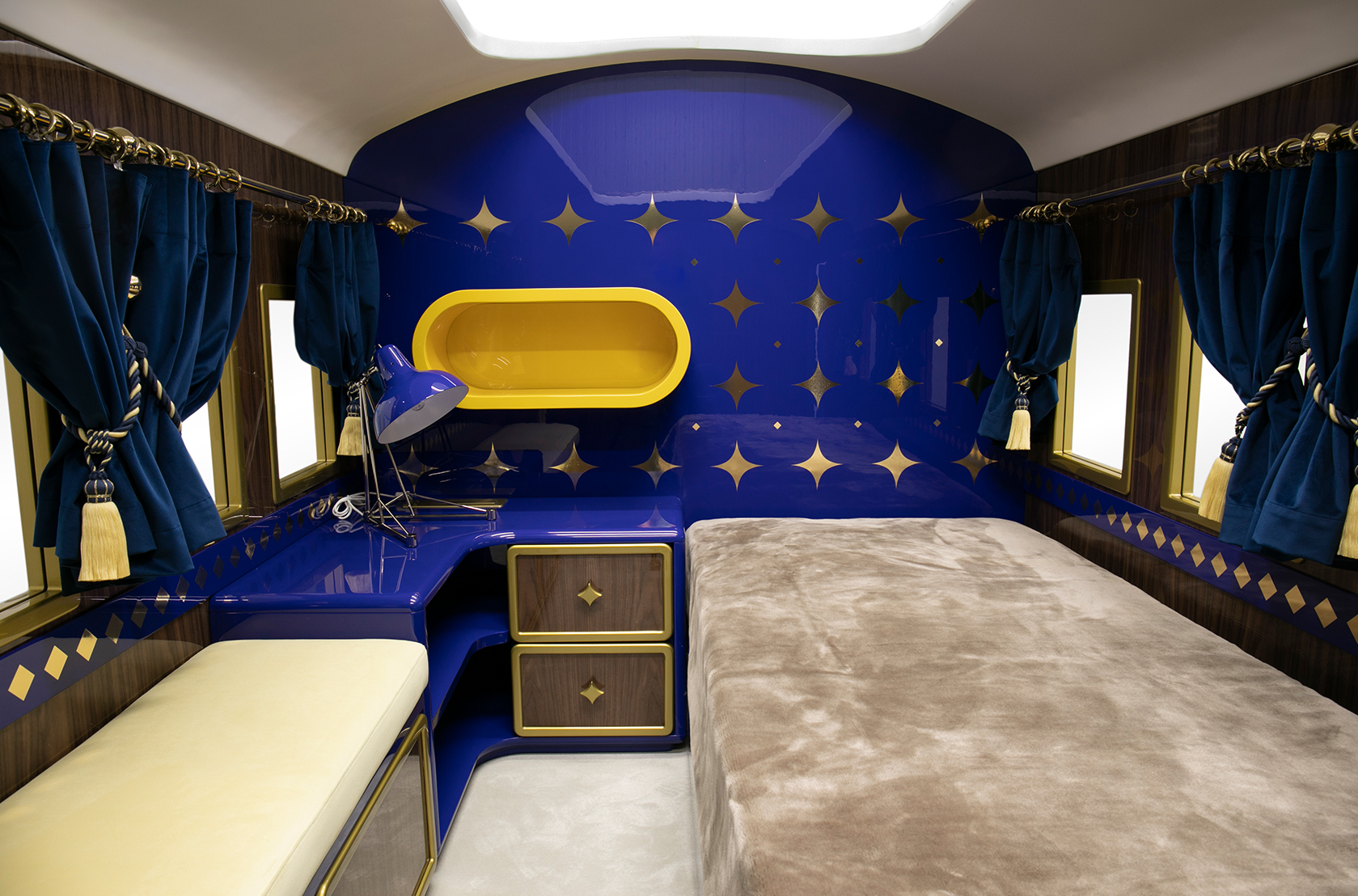 Mobile Avventura Express Voyage Train