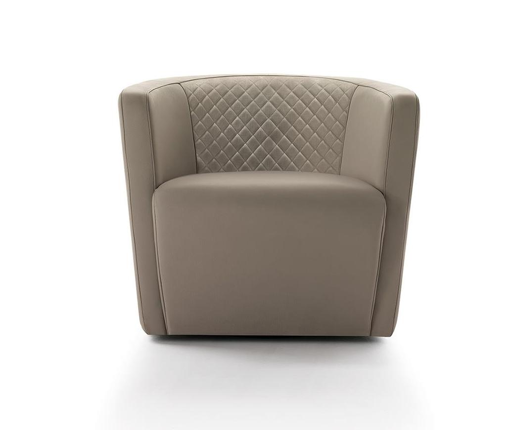 Poltrona Bassa Geometrica