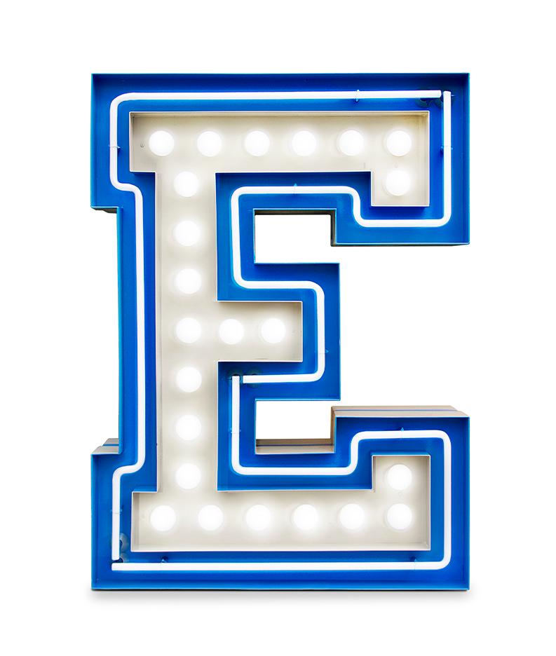 Lettera Luminosa Enchanting E Lettera Luminosa Enchanting E