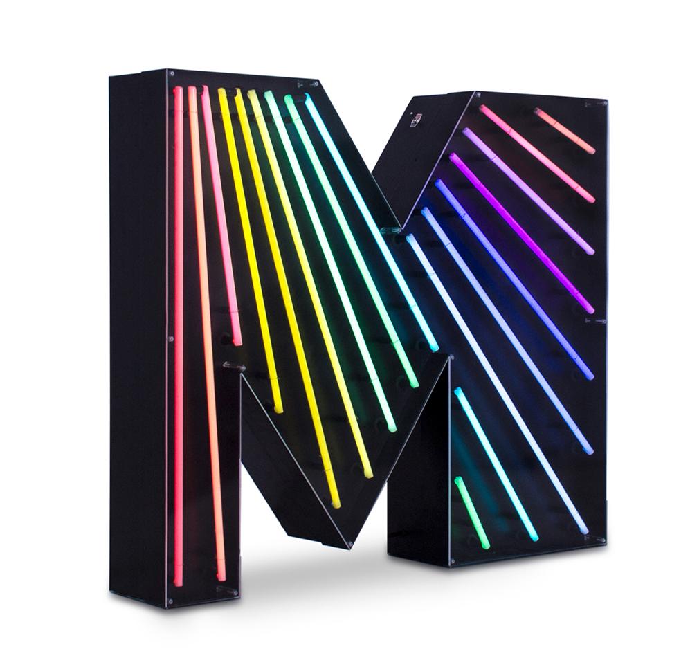 Lettera Luminosa Magical M