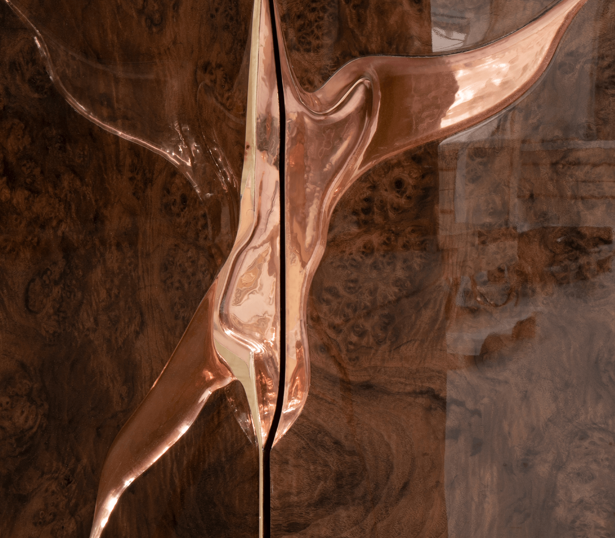 Credenza in Oro Rosa Fissure