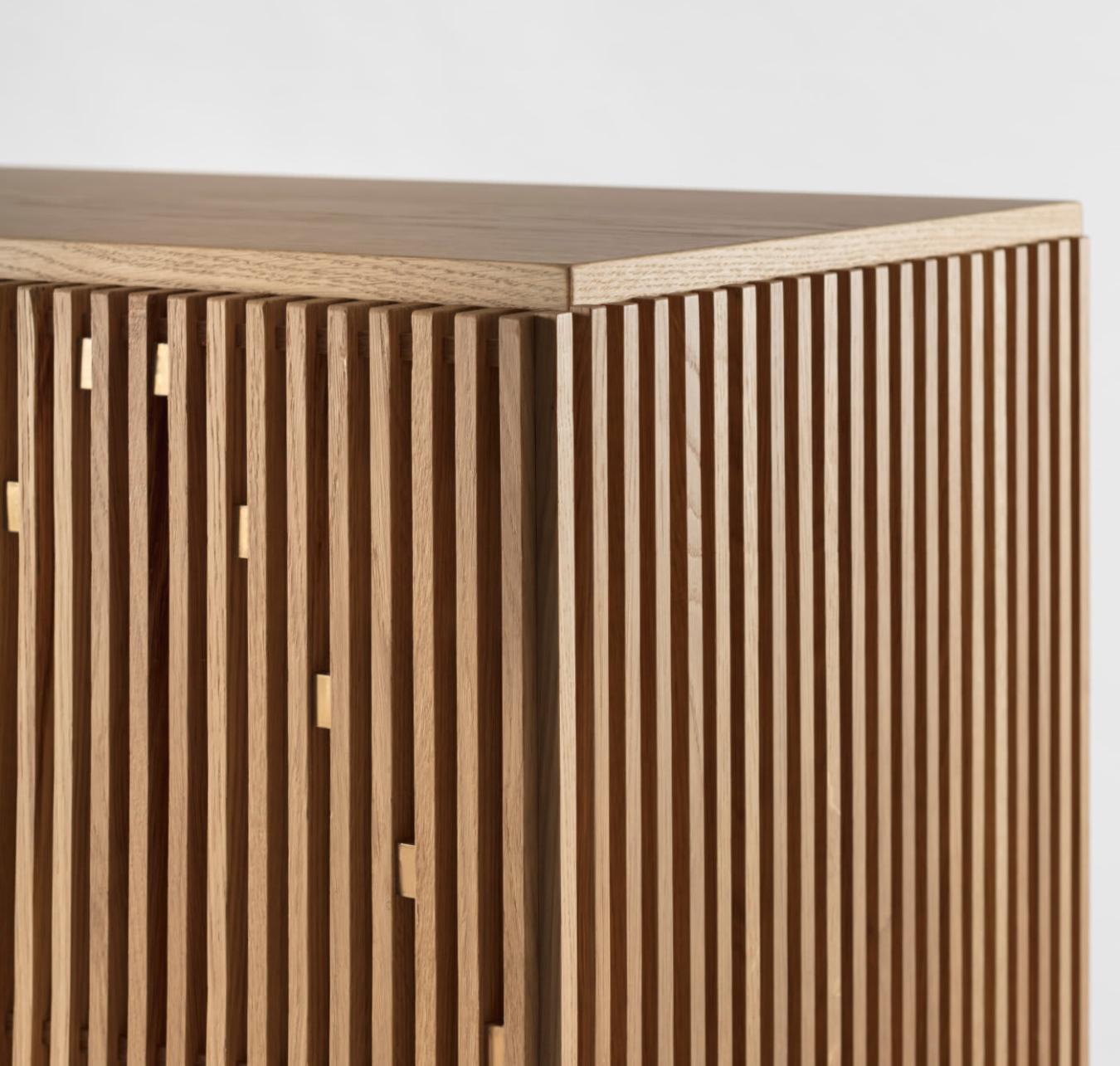 Armadio Moderno in Legno