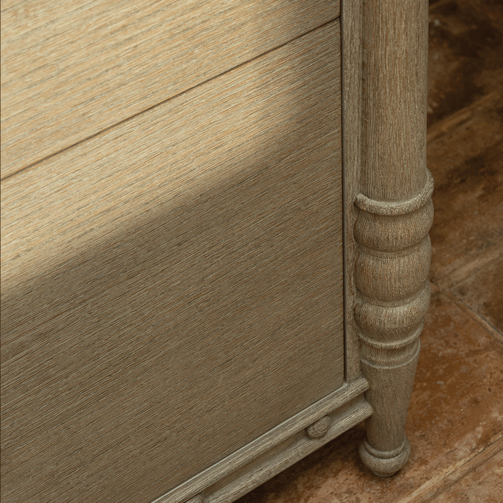 Credenza Morris Greyed Oak