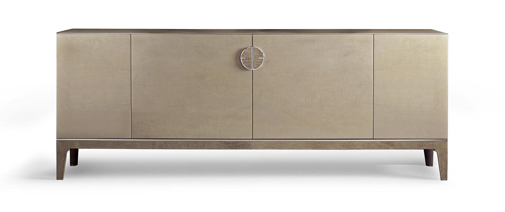 Credenza con 4 Ante