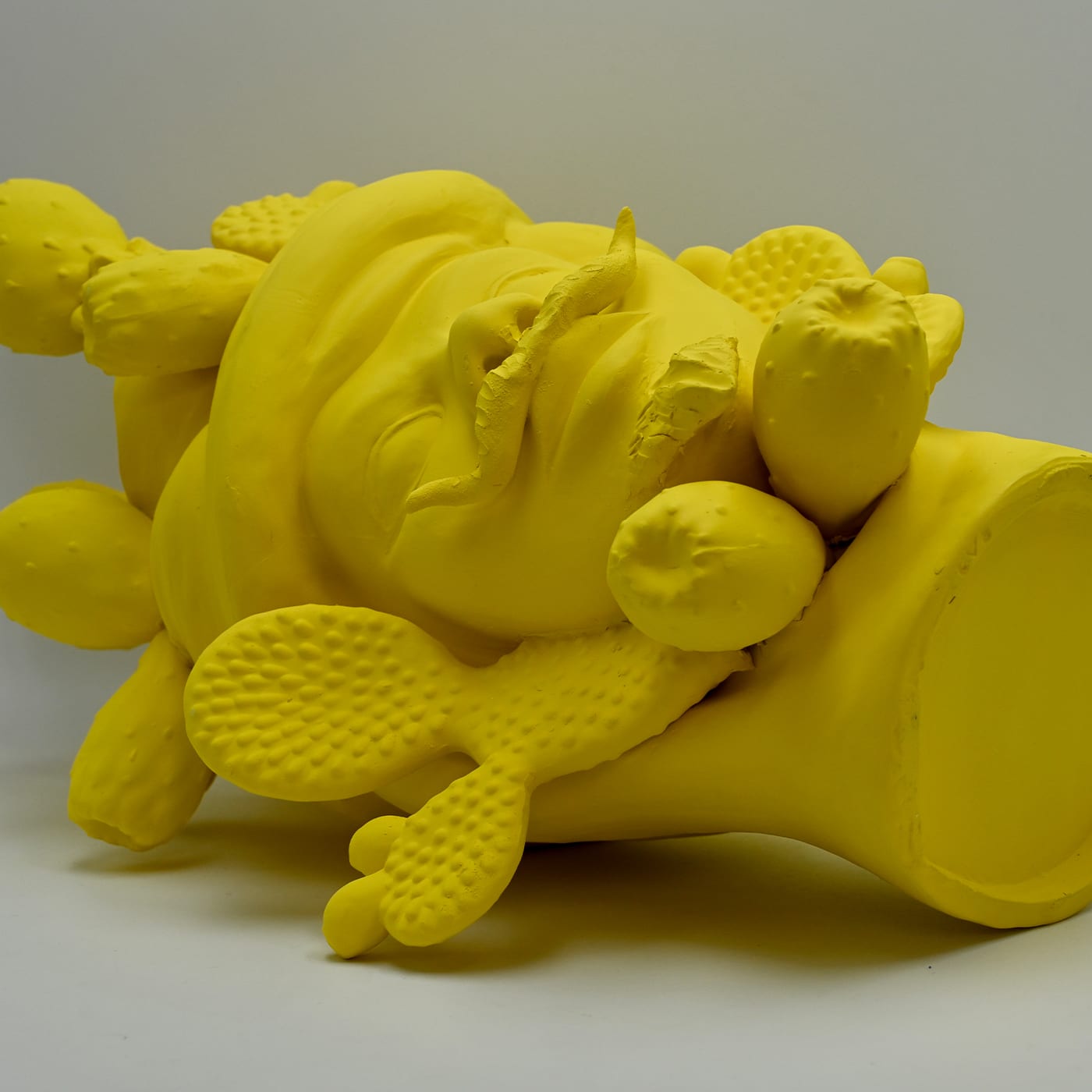 Testa di Moro Gialla Unica Scultura