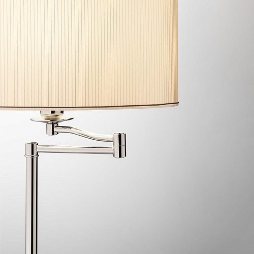 Lampada da Terra con Cilindro in Metallo