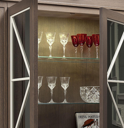 Credenza a Due Ante in Rovere